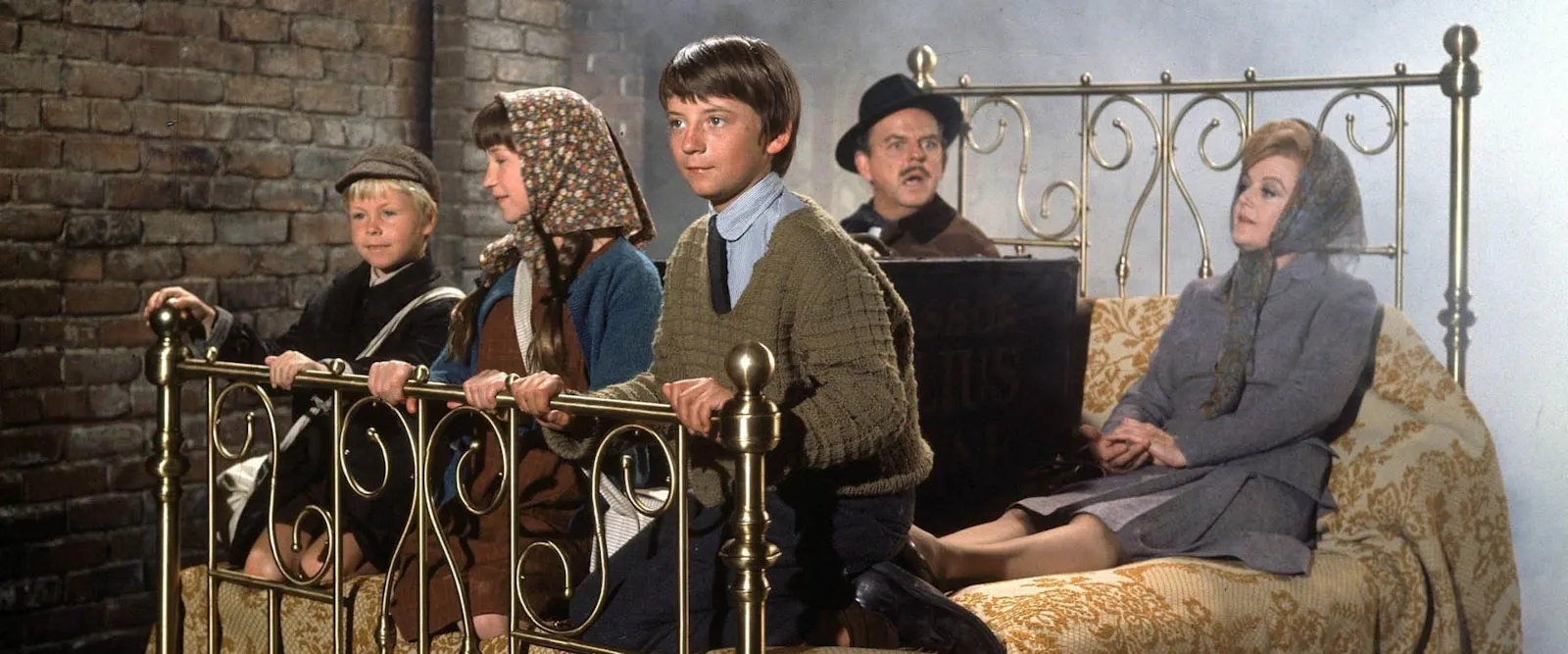 Bedknobs And Broomsticks 1971 Classic Cinemas
